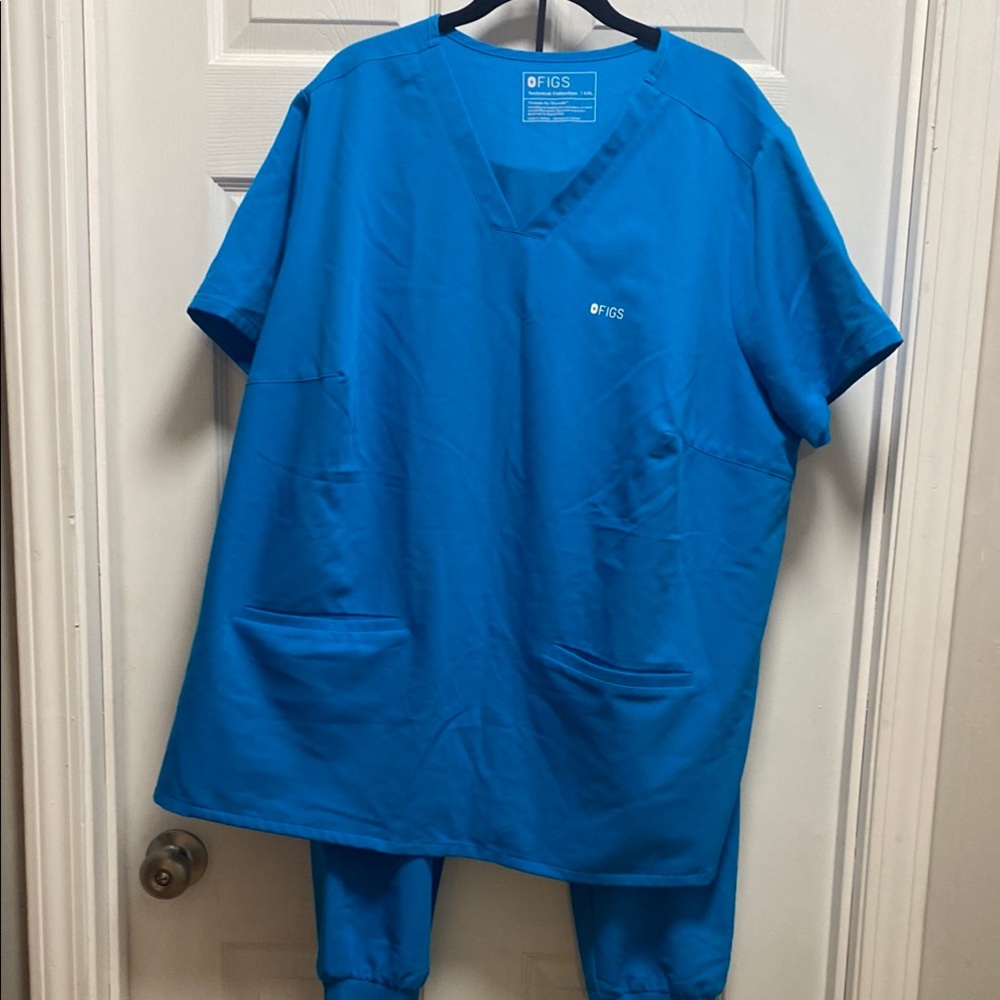 Figs Blue Sweatpants with Tapered Ankle and Drawstring Waist